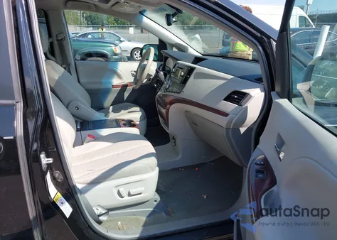 2013 Toyota Sienna Xle 7 Passenger from USA, damaged, VIN 5TDDK3DC2DS058664